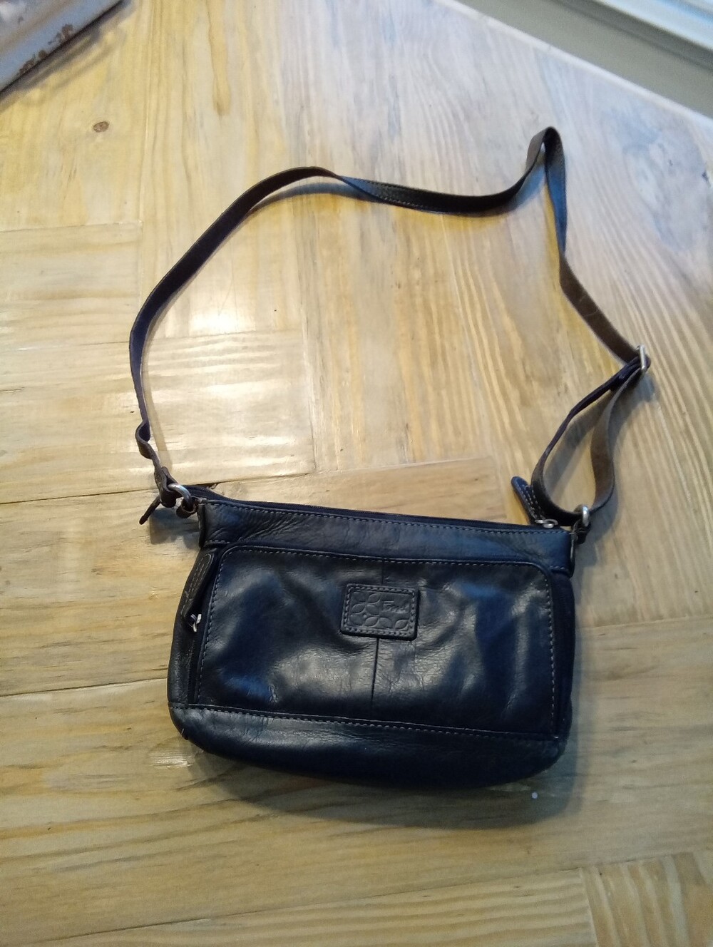 Vintage Fossil Black Crosstown Crossbody Bag ZB2837 10" Wide 7" High 4" Deep